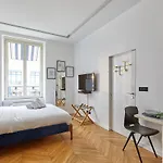 Apartment Bastille Le Marais By Studio Prestige
